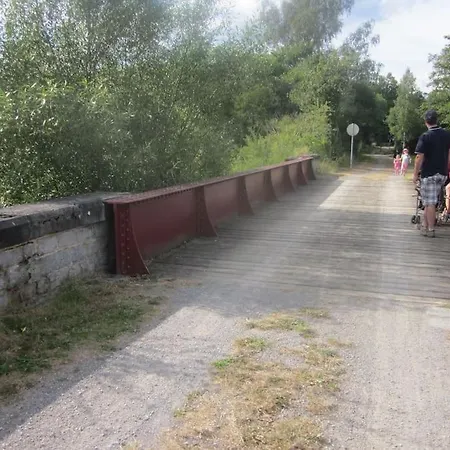 Au Calme En Ardenne 홈스테이