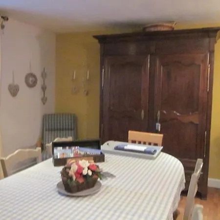 Homestay Au Calme En Ardenne