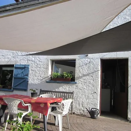 Au Calme En Ardenne Homestay