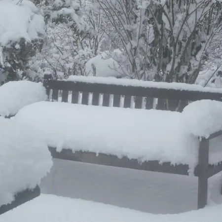 홈스테이 Au Calme En Ardenne